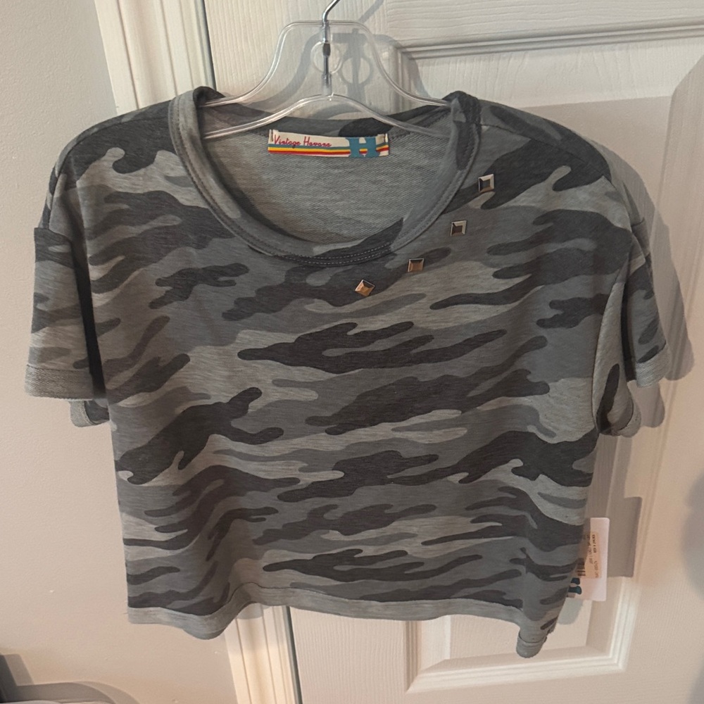 NWT Vintage Havana Kids Gray Camouflage Tee with Studs
